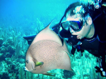 Belize scuba05